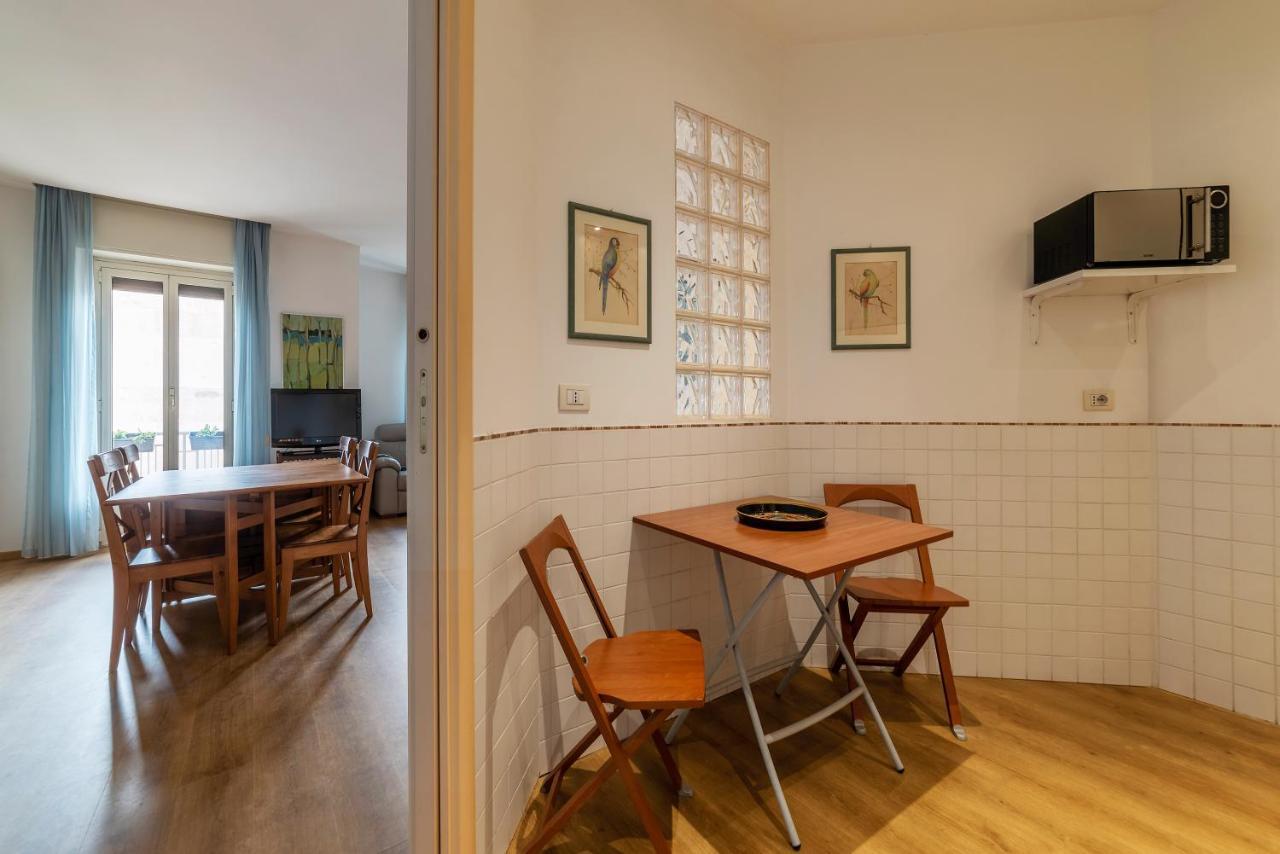 Sunny Apartment Piramide โรม ภายนอก รูปภาพ